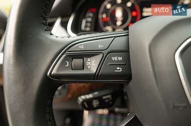 Позашляховик / Кросовер Audi Q7 2018 в 
