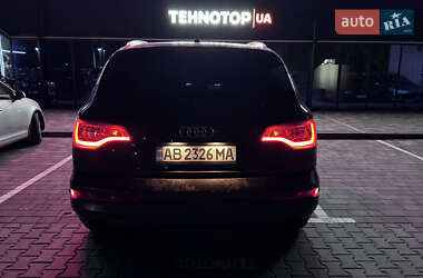 Внедорожник / Кроссовер Audi Q7 2011 в 