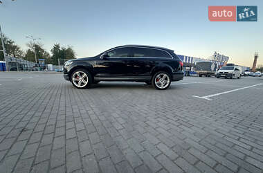 Позашляховик / Кросовер Audi Q7 2014 в 