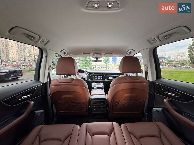 Внедорожник / Кроссовер Audi Q7 2023 в Киеве