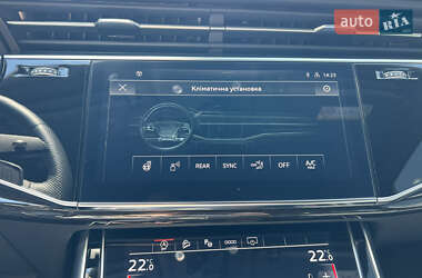 Внедорожник / Кроссовер Audi Q7 2023 в 