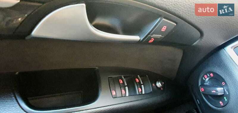Внедорожник / Кроссовер Audi Q7 2013 в Киеве
