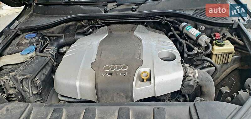 Внедорожник / Кроссовер Audi Q7 2013 в Киеве