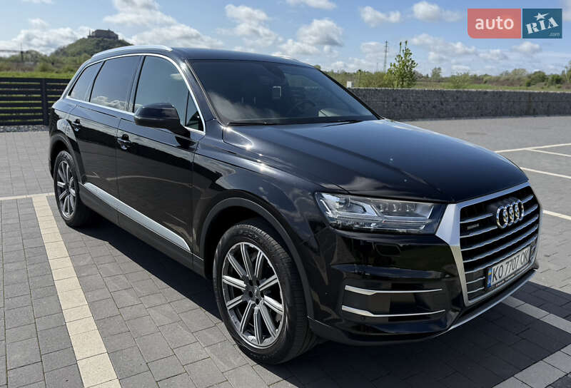 Внедорожник / Кроссовер Audi Q7 2018 в Мукачево