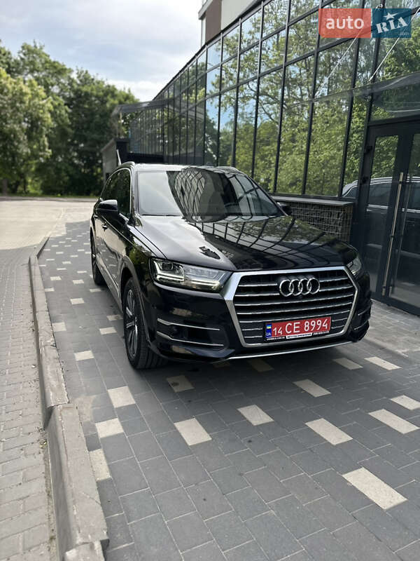 Внедорожник / Кроссовер Audi Q7 2017 в Тернополе