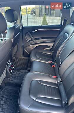 Внедорожник / Кроссовер Audi Q7 2014 в 