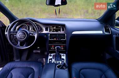 Внедорожник / Кроссовер Audi Q7 2012 в 