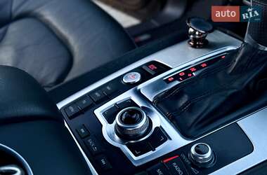 Внедорожник / Кроссовер Audi Q7 2012 в 