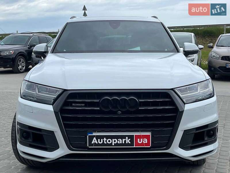 Внедорожник / Кроссовер Audi Q7 2017 в Львове