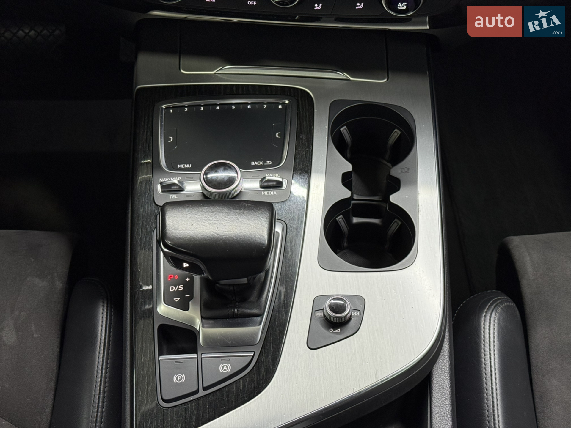 2015 Audi Q7 - мініатюра 26