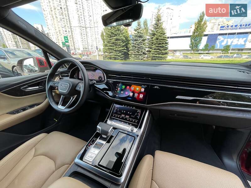 Внедорожник / Кроссовер Audi Q7 2020 в Киеве
