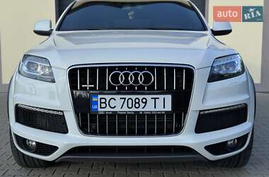 Внедорожник / Кроссовер Audi Q7 2012 в 