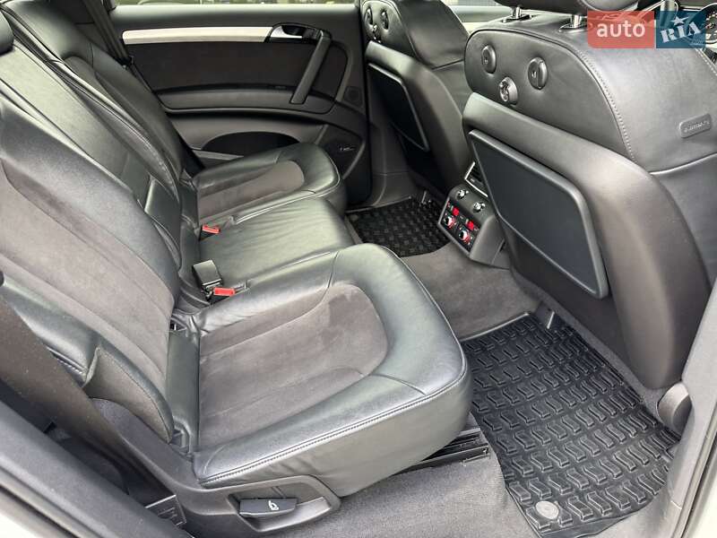 Внедорожник / Кроссовер Audi Q7 2012 в Стрые