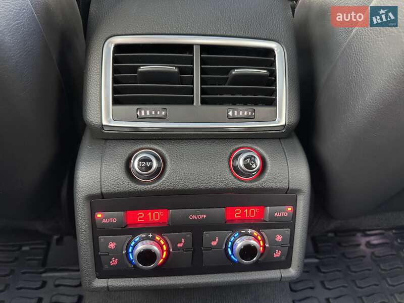 Внедорожник / Кроссовер Audi Q7 2012 в Стрые