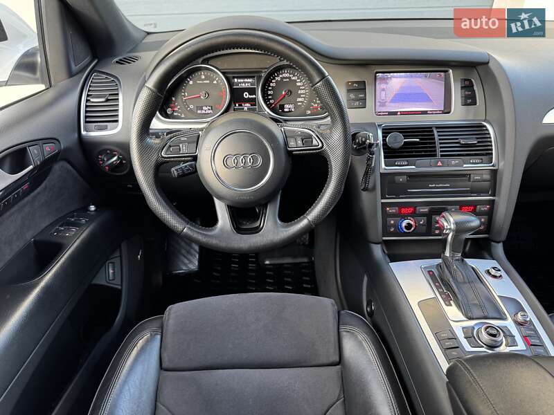 Внедорожник / Кроссовер Audi Q7 2012 в Стрые
