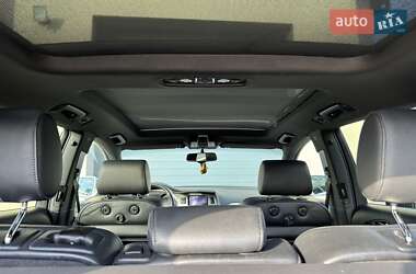 Внедорожник / Кроссовер Audi Q7 2012 в 