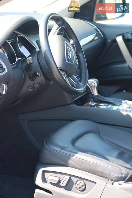 Внедорожник / Кроссовер Audi Q7 2014 в Киеве