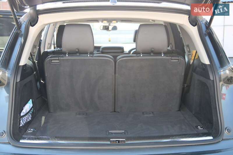 Внедорожник / Кроссовер Audi Q7 2014 в Киеве