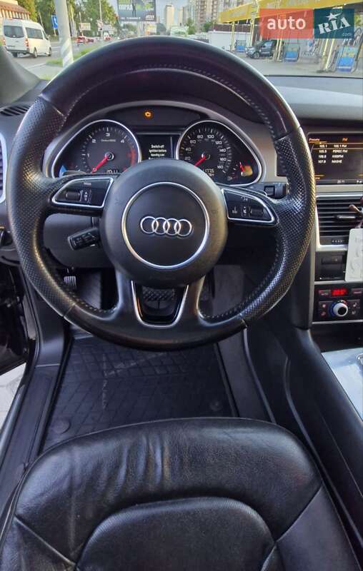 Внедорожник / Кроссовер Audi Q7 2015 в Броварах