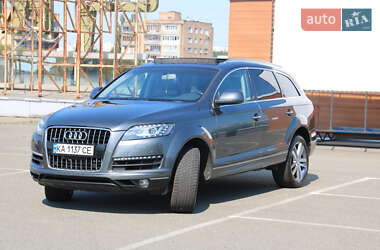 Позашляховик / Кросовер Audi Q7 2014 в 