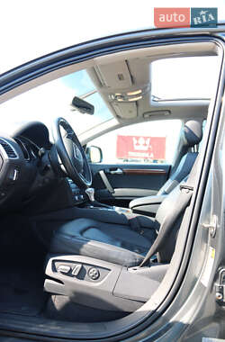 Позашляховик / Кросовер Audi Q7 2014 в 