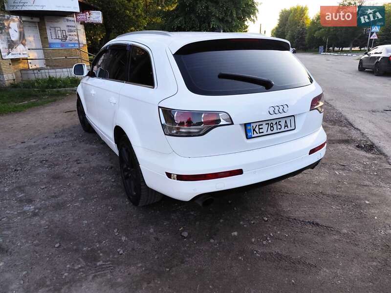 Внедорожник / Кроссовер Audi Q7 2006 в Пятихатках фото 3 Внедорожник / Кроссовер Audi Q7 2006 в Пятихатках