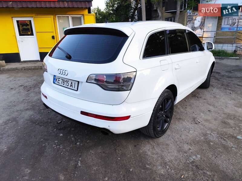 Внедорожник / Кроссовер Audi Q7 2006 в Пятихатках фото 5 Внедорожник / Кроссовер Audi Q7 2006 в Пятихатках
