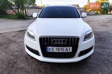 Внедорожник / Кроссовер Audi Q7 2006 в 