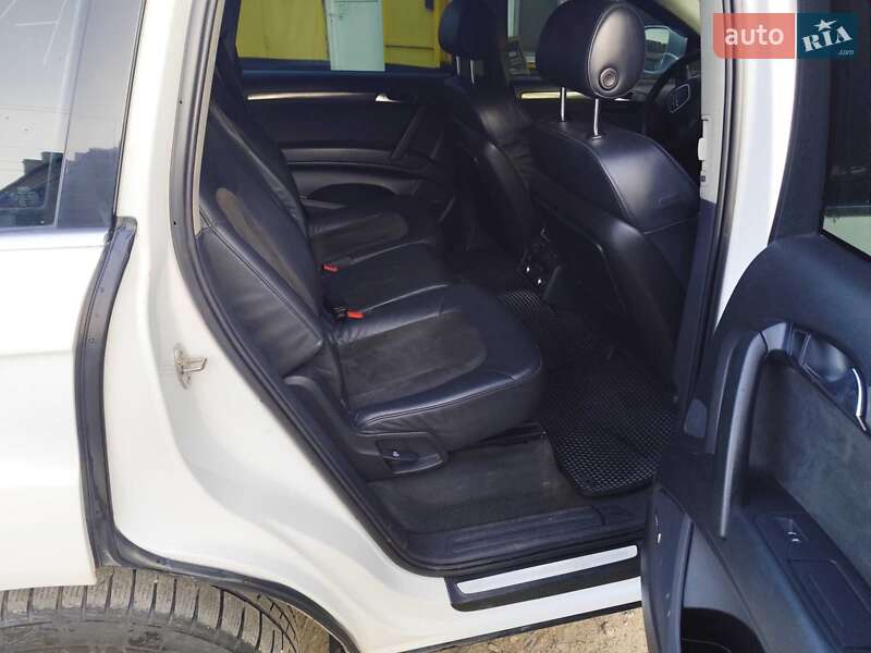 Внедорожник / Кроссовер Audi Q7 2006 в Пятихатках фото 11 Внедорожник / Кроссовер Audi Q7 2006 в Пятихатках