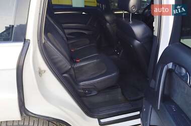 Внедорожник / Кроссовер Audi Q7 2006 в 