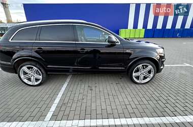 Внедорожник / Кроссовер Audi Q7 2010 в 