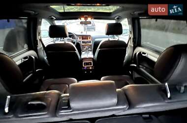 Внедорожник / Кроссовер Audi Q7 2010 в 
