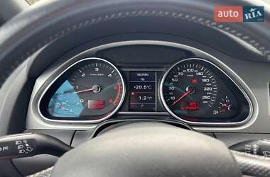 Внедорожник / Кроссовер Audi Q7 2009 в 
