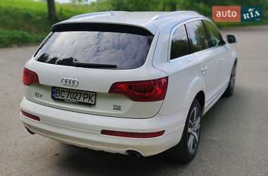 Позашляховик / Кросовер Audi Q7 2011 в 