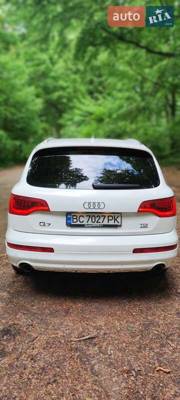 Позашляховик / Кросовер Audi Q7 2011 в Львові