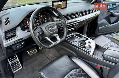 Внедорожник / Кроссовер Audi Q7 2019 в 