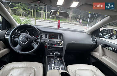 Внедорожник / Кроссовер Audi Q7 2008 в 