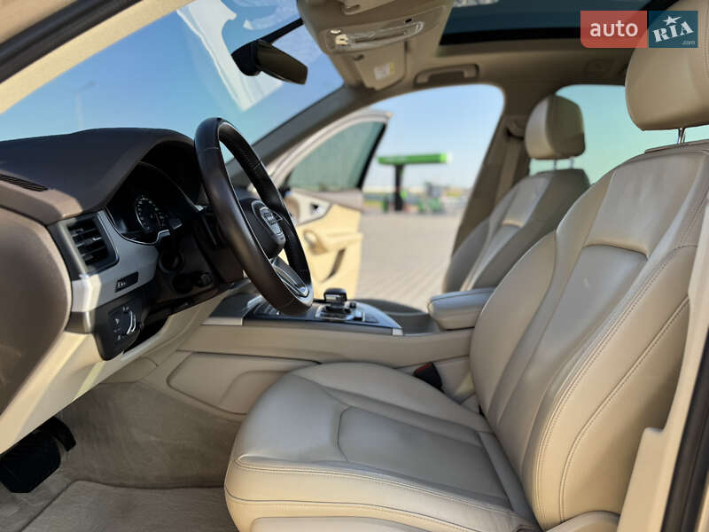 Внедорожник / Кроссовер Audi Q7 2018 в Николаеве