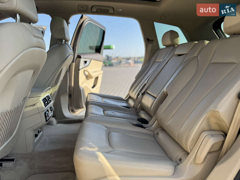 Внедорожник / Кроссовер Audi Q7 2018 в Николаеве