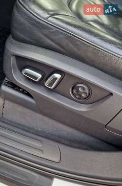 Позашляховик / Кросовер Audi Q7 2014 в 