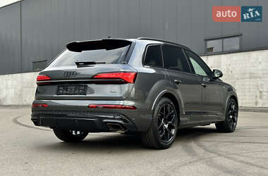 Внедорожник / Кроссовер Audi Q7 2025 в 