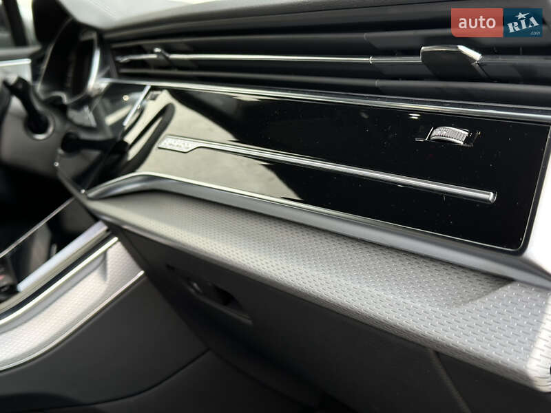 Внедорожник / Кроссовер Audi Q7 2025 в Киеве фото 28 Внедорожник / Кроссовер Audi Q7 2025 в Киеве