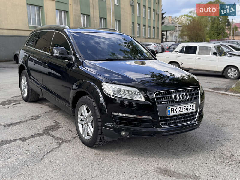 Позашляховик / Кросовер Audi Q7 2006 в Шепетівці