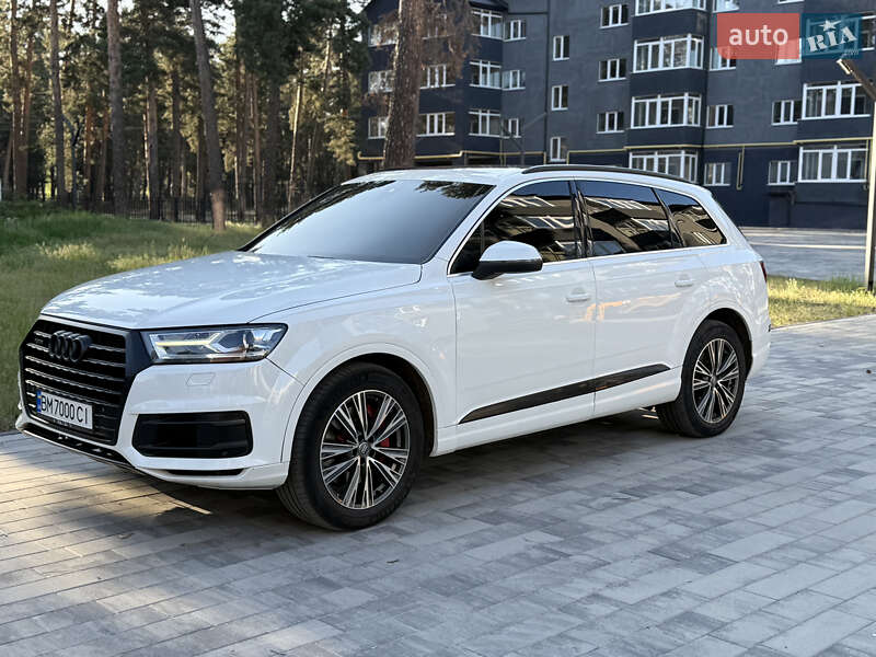 Внедорожник / Кроссовер Audi Q7 2017 в Полтаве
