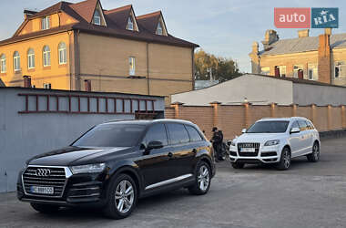 Внедорожник / Кроссовер Audi Q7 2015 в 