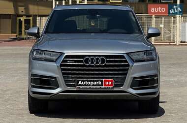 Внедорожник / Кроссовер Audi Q7 2019 в 
