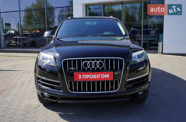 Внедорожник / Кроссовер Audi Q7 2014 в 