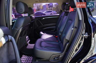 Внедорожник / Кроссовер Audi Q7 2014 в 
