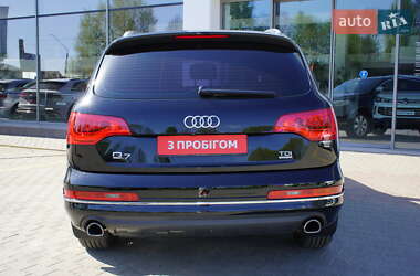Внедорожник / Кроссовер Audi Q7 2014 в 