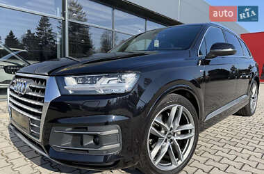 Позашляховик / Кросовер Audi Q7 2017 в Тернополі
